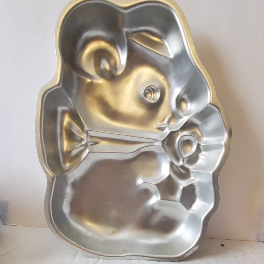 Vintage Teddy Bear Cake Pan